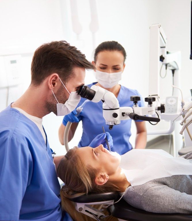 دوام ایمپلنت دندان در اصفهان