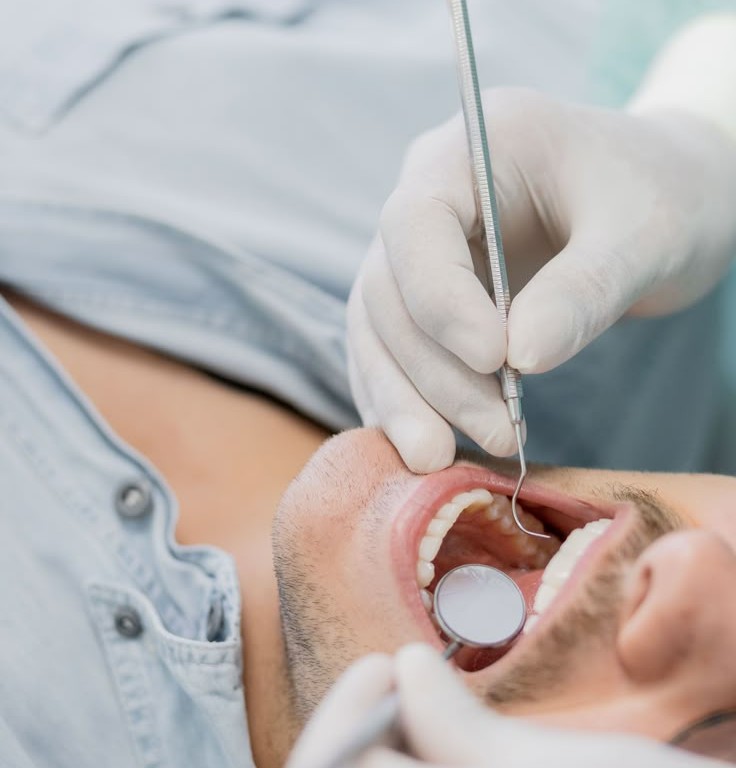 عصب کشی بهتر است یا ایمپلنت