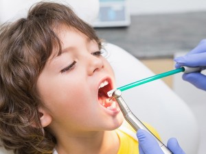 مراقبت از دندان اطفال در اصفهان