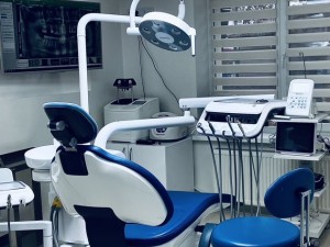 آدرس و شماره تماس و ساعت کاری کلینیک دندانپزشکی شبانه روزی اصفهان