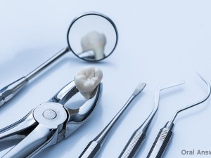 مطب و کلینیک کشیدن دندان در اصفهان
