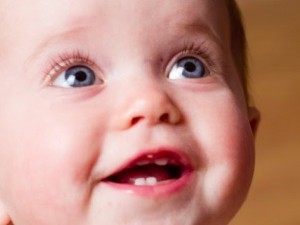 آموزش مراقبت از دندان کودک 1 (یک) ساله