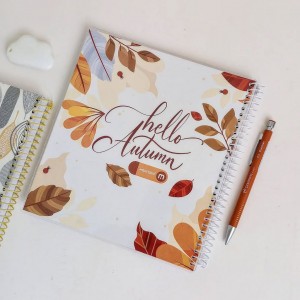 دفتر ۶۰ برگ سیمی مجلد مربعی شکل