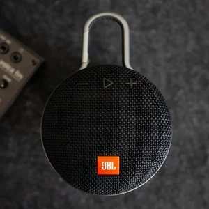 JBL-Clip-3-Speaker