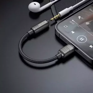 مبدل لایتنینگ به جک 3.5 میلیمتری مک دودو مدل CA-501