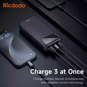 پاوربانک 22.5 وات ظرفیت 20000 مک دودو مدل MCDODO MC-4230 بهمراه کابل شارژ