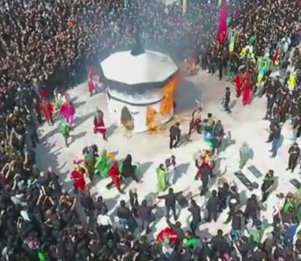ویدئو :   مراسم دیدنی  بسیار زیبای عاشورا در زیراب (سوادکوه))