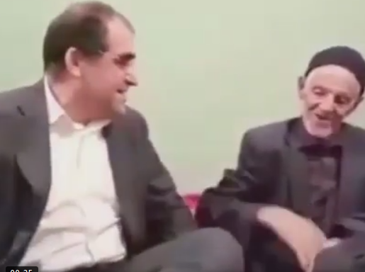 ویدئو :   فیلم منتشر نشده ازدیدار وزیربهداشت با پدر سردار سلیمانی