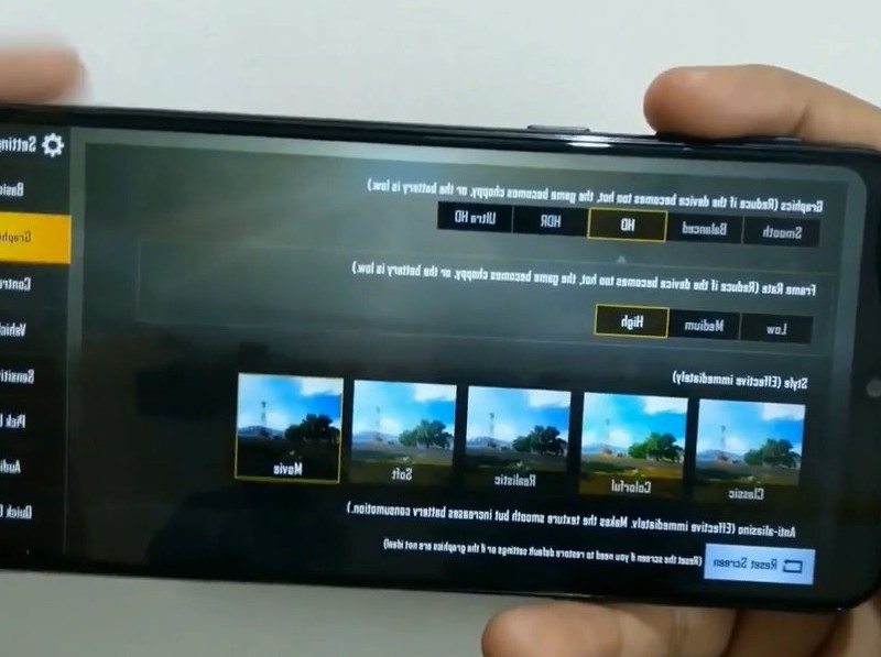 ویدئو :    بررسی عملکرد گوشی گلکسی M10S در بازی PUBG