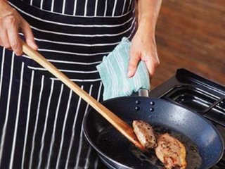 فیلم : 7 ترفند ساده و سریع آشپزخانه ای