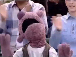 فیلم :جناب خان (شستن استودیو!)