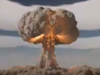 ویدئو : انفجار بمب اتم چگونه است؟