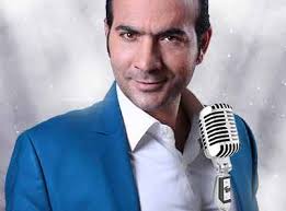 ویدئو : اجرای یک آهنگ حماسی ازریوندی