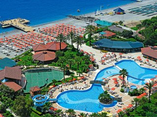 ویدئو :  وقتی کودکان در مهد کودک آرزوی "آنتالیا" دارند!