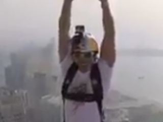 ویدئو:    کلیپی که دیدن آن نفس هارو در سینه حبس می کنه