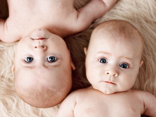 ویدئو:    بچه دارى یعنى این