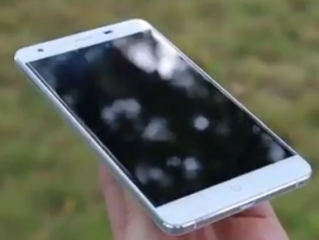 ویدئو:    گوشی ۱۸۰ دلاری Ulefone با باتری قوی و بدنه فلزی