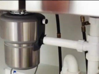 ویدئو:   بهترین روش دفع زباله در آشپزخانه