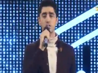 ویدئو:    اجرای آهنگ بسیار زیبای رضا صادقی به نام خدا با منه