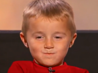 ویدئو:    کودک ۴ ساله بسکتبالیست و حرکت جالب او