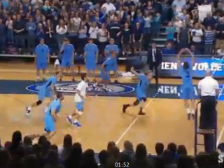 ویدئو :  والیبال با طعم طنز