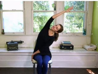 ویدئو : تمرین حرکات یوگا برای بانوان