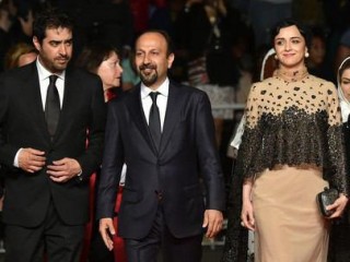 ویدئو : گزارش کاملی از فرش قرمز فیلم «فروشنده» فرهادی در کن