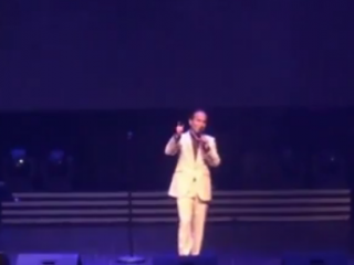 ویدئو : خنده دار ترین جوک ها و شوخی های کنسرت خنده - ریوندی