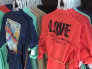 ویدئو :  خونسرد باش ملکه...!!!