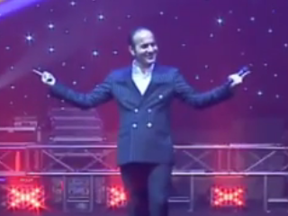 ویدئو : راز بزرگ احسان علیخانی لو رفت-طرفداران علیخانی ببنند