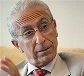 ویدئو : عصبانیت پروفسور سمیعی از سوال نابجای خبرنگار!/گزارش