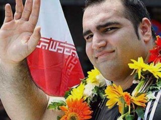 ویدئو :  نماهنگ محسن چاوشی و فرزاد فرزین برای المپیک 2016