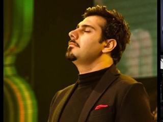 ویدئو :  اجرای زنده خواجه‌امیری در خندوانه