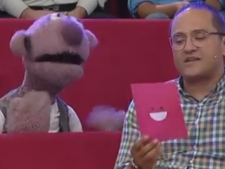 ویدئو : کمدی خنده دار جناب خان و مصطفی زمانی در برنامه خندوانه