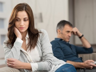 ویدئو : باکسی که دوستش ندارید در رابطه مانده اید ؟
