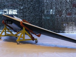 ویدئو : رونمایی از پهپاد بمب افکن جدید سپاه با نام "صاعقه"