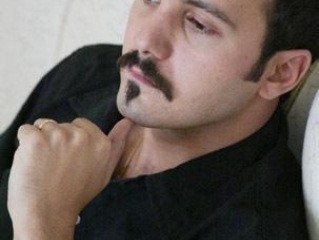 ویدئو :   عذرخواهی رسمی کامبیز دیرباز