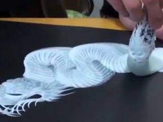 ویدئو : تکنیک نقاشی تک حرکتی