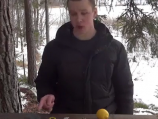 ویدئو :   روشن کردن آتش با لیمو!!!!!