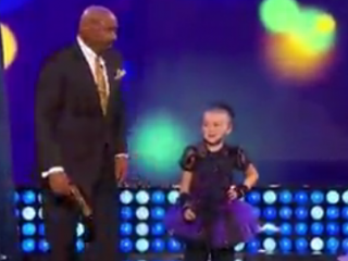 ویدئو :   رقیب 5 ساله دیوید کاپرفیلد! زیرنویس فارسی