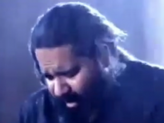 ویدئو :  آهنگ شب بارونی از رضا صادقی