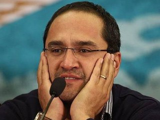 ویدئو :    هدیه كودكان كار به رامبد جوان و گروه خندوانه