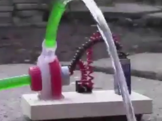 ویدئو :  ساخت پمپ آب کوچک