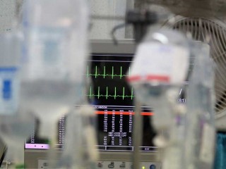 ویدئو :   ضرب و شتم بیمار توسط کادر یک بیمارستان!