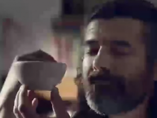 ویدئو :   هنرنمایی جذاب سرامیک کار رومانیایی با سفال