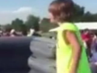 ویدئو :  یعنی بیخیال تر از این بچه ندیدم