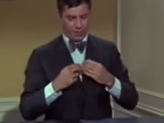 ویدئو :  وقتی جری لوئیس با ریتم موسیقی تایپ میکند