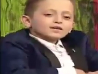 ویدئو :  آوازخوانی شنیدنی و بی نظیر پوریا