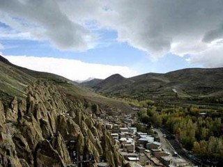 آشنایی با روستای کندوان