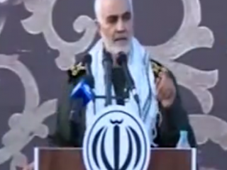 ویدئو :   وعده سردار سلیمانی؛نابودی داعش تا 2 ماه دیگر